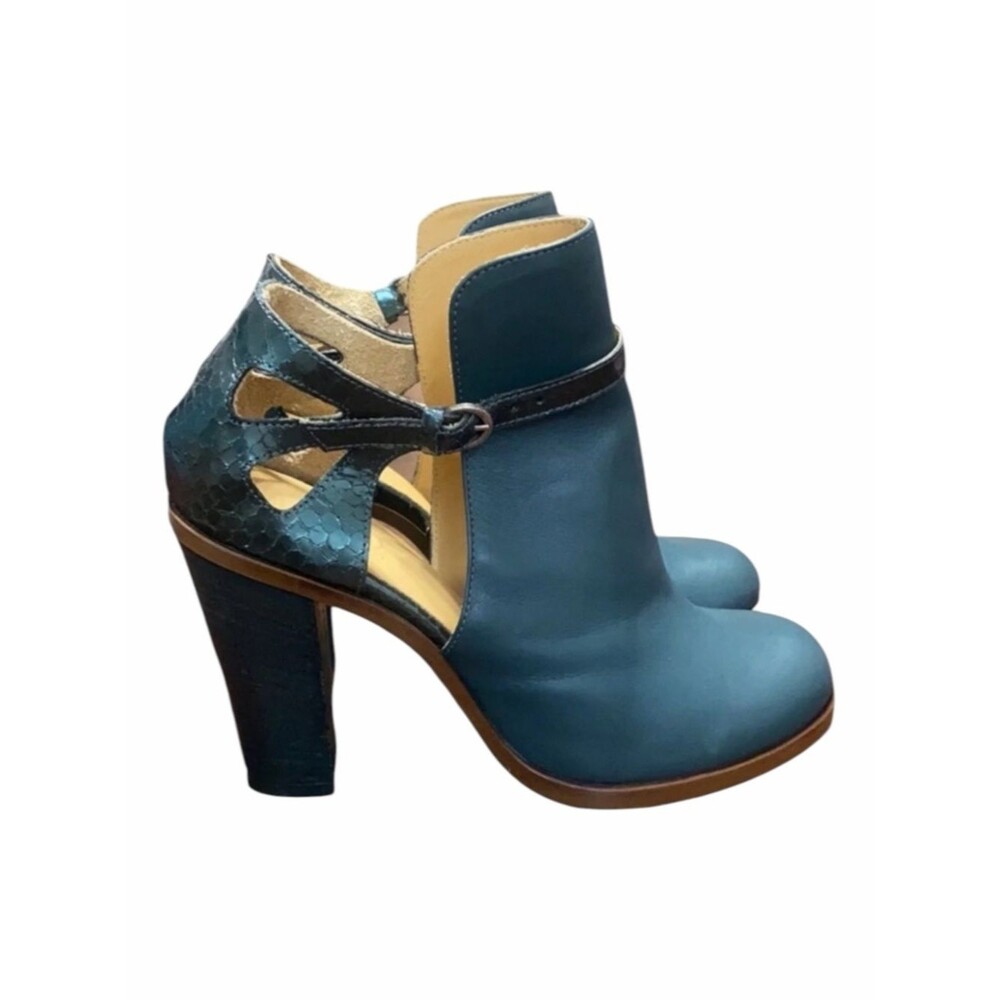 Maison Martin Margiela MM6 Cutout Booties Size 40 (US 9)